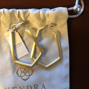 NWT Kendra Scott Gold Lonnie Geometric Hoops
